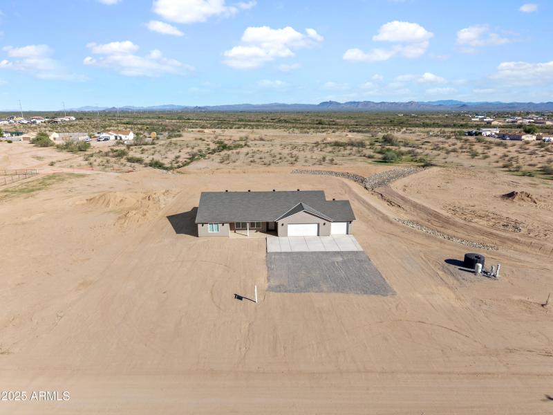 DesertSkyREM - 23132 W Lone Mountain Rd,