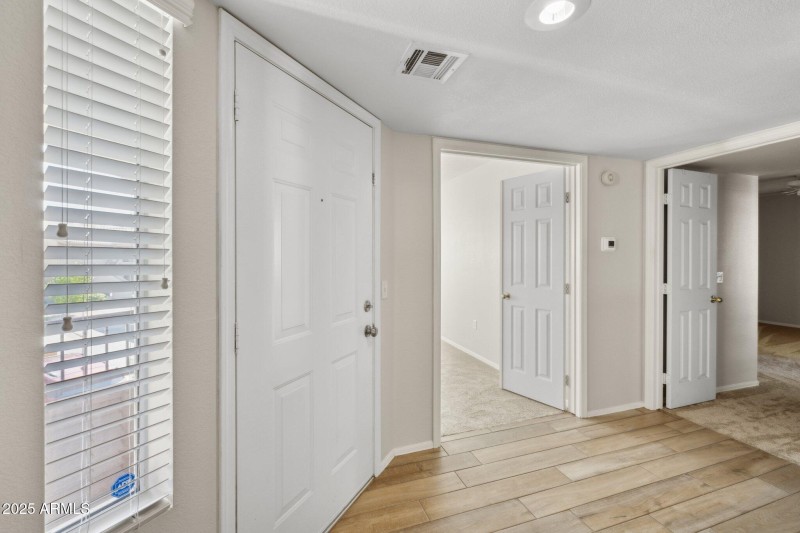 2-web-or-mls-9736-n-95th-st-225