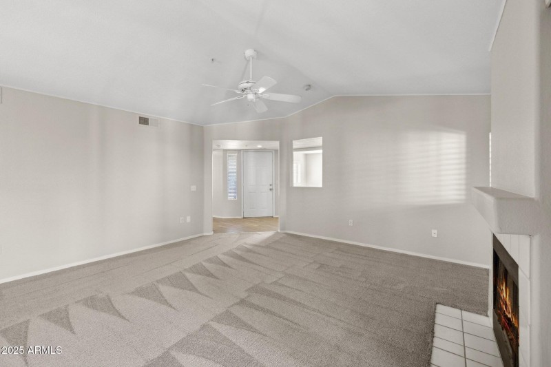 6-web-or-mls-9736-n-95th-st-225