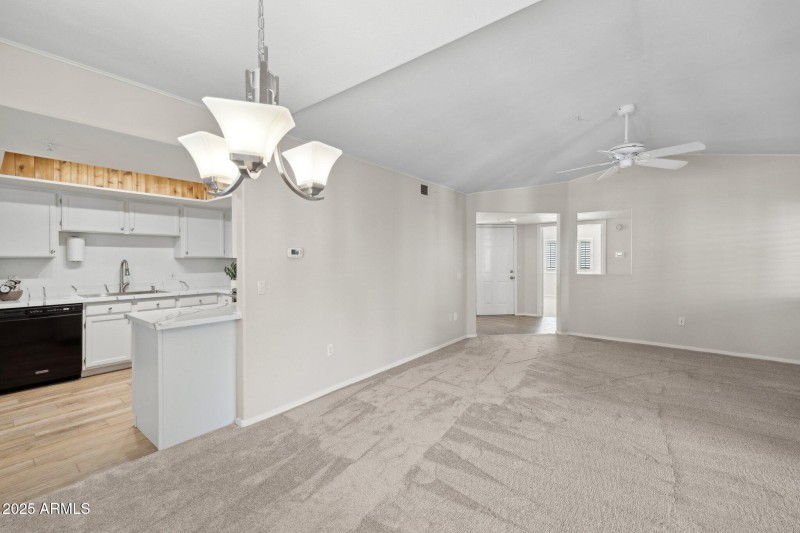 7-web-or-mls-9736-n-95th-st-225