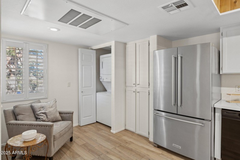 11-web-or-mls-9736-n-95th-st-225