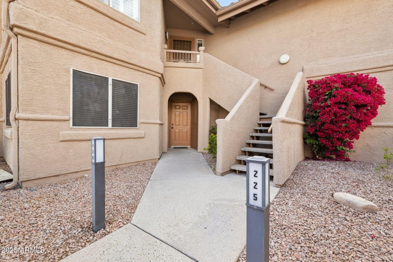 39-web-or-mls-9736-n-95th-st-225