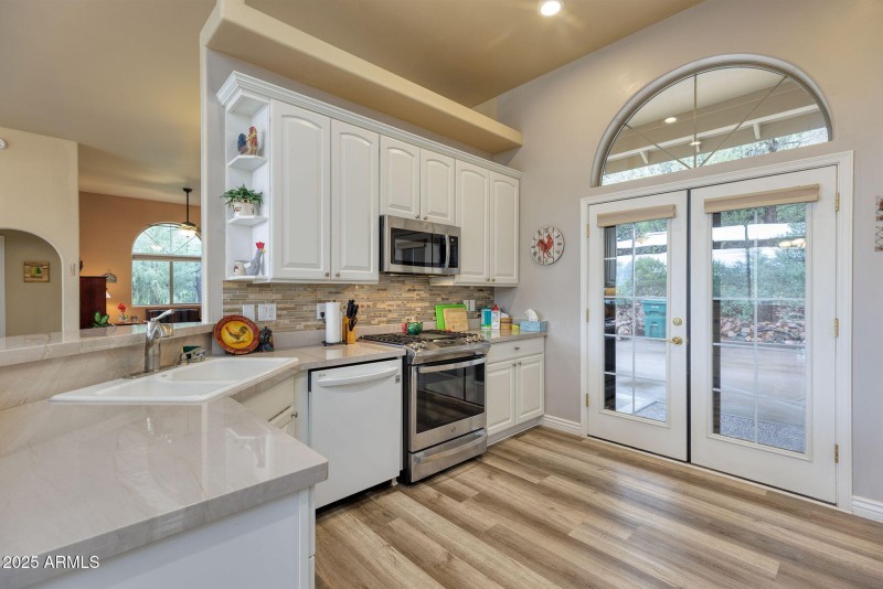 20-web-or-mls-photo(20) 1118 S Mud Sprin