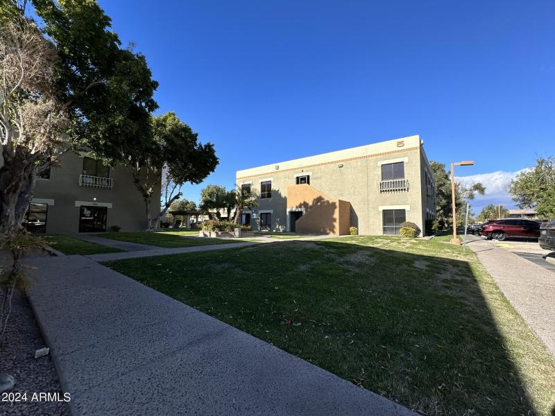 Building & Common Areas