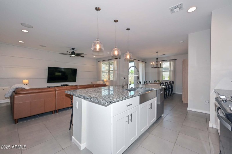 Kitchen-Island