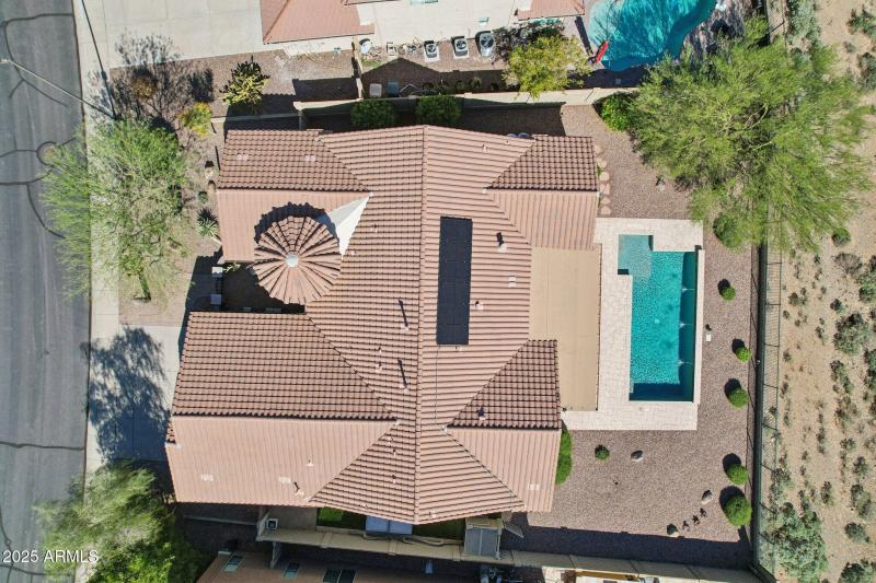 63-web-or-mls-W River Rock Trl-S2110-063