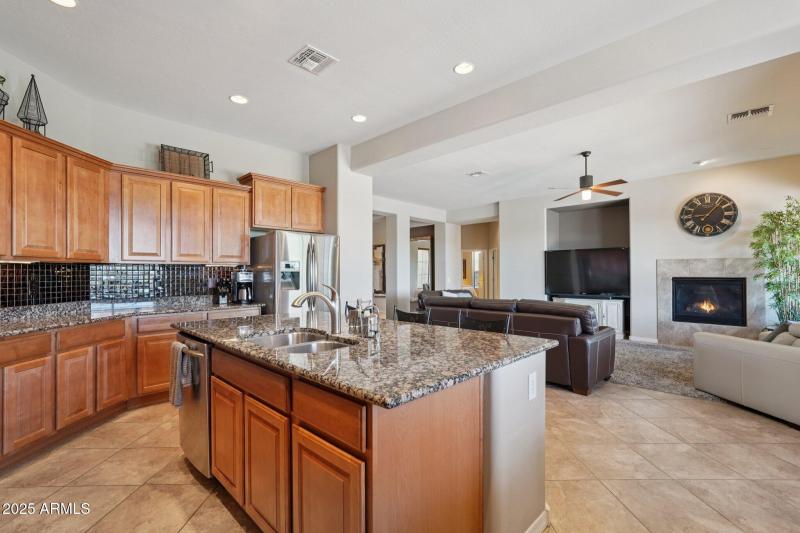 Open Kitchen
