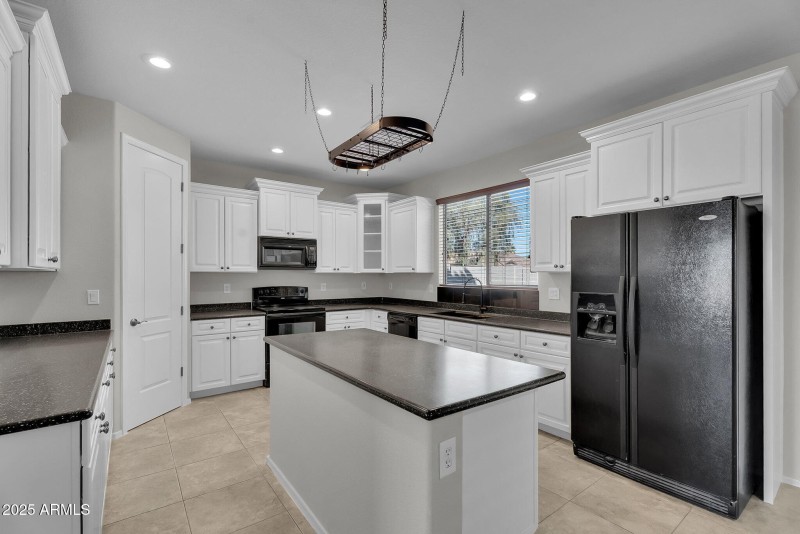 007_11-web-or-mls-oak_rd-10_917