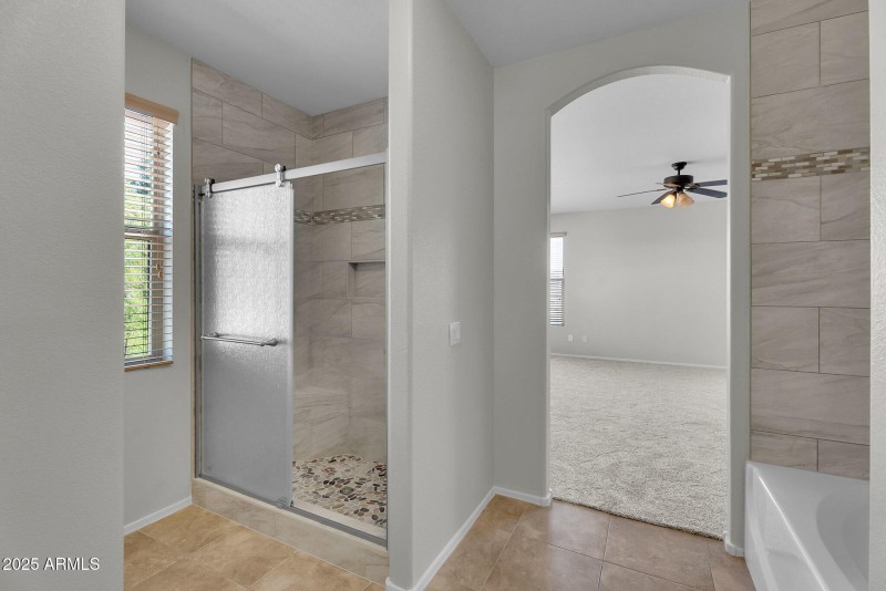 021_25-web-or-mls-oak_rd-41_321