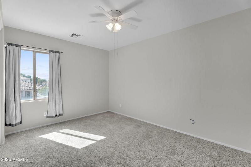 028_29-web-or-mls-oak_rd-22_444