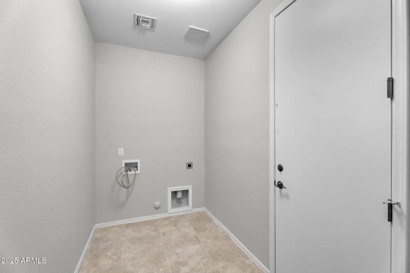 041_44-web-or-mls-oak_rd-19_807