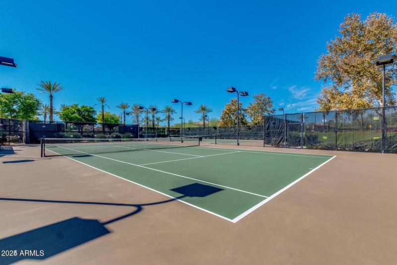 32185 N 129th Ave COMMUNITY CENTER TENNI