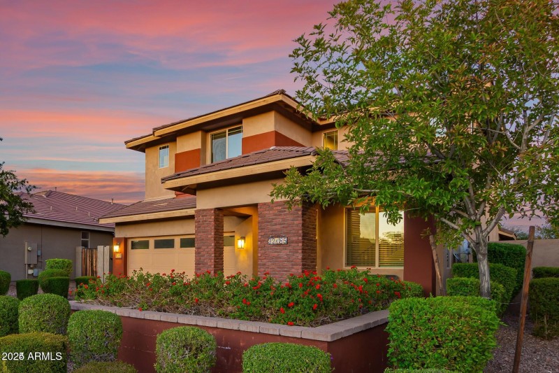 32185 N 129th Ave Front 2