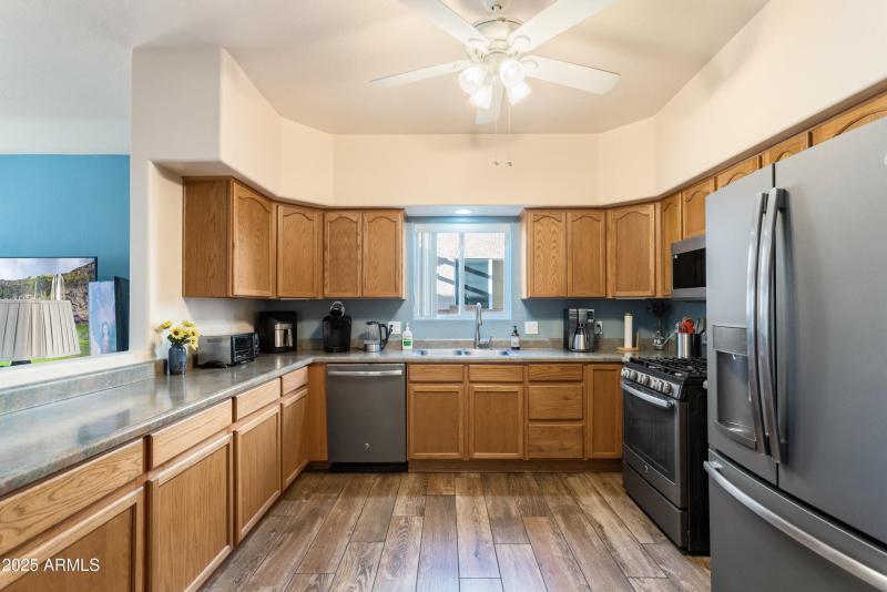 Kitchen 1