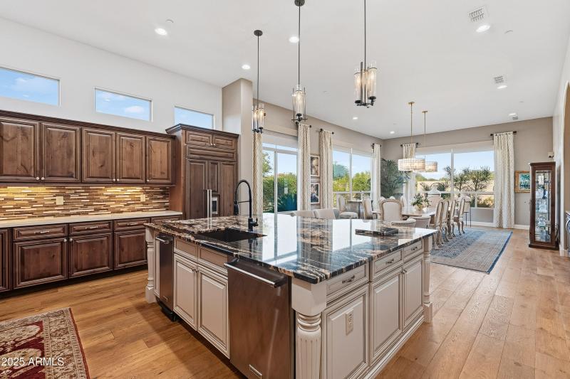 Expansive Island Centerpiece