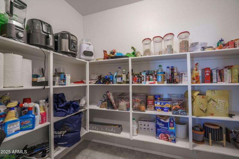 4) PANTRY