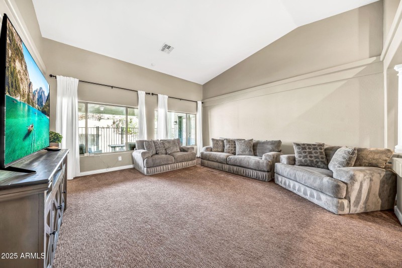 13204 W San Miguel Ave-8