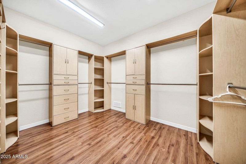 13204 W San Miguel Ave-19