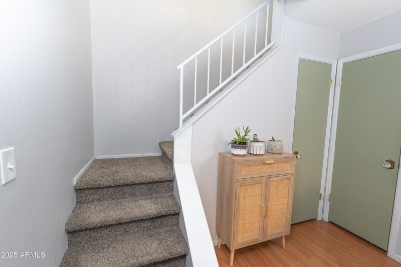 286 W PALOMINO Drive