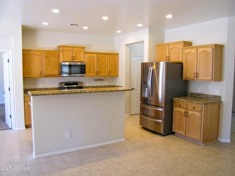 Kitchen (a)