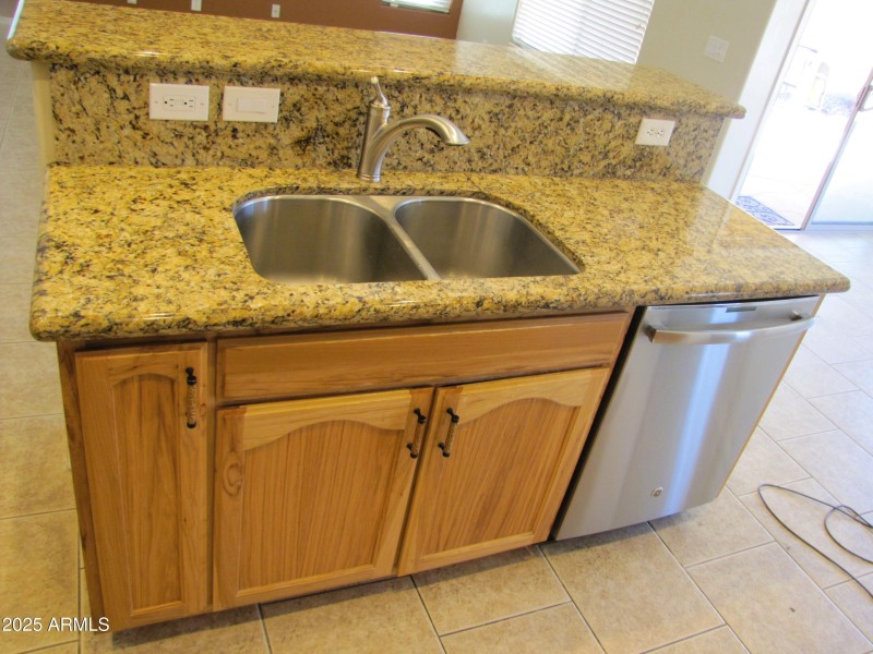 S/S dishwasher
