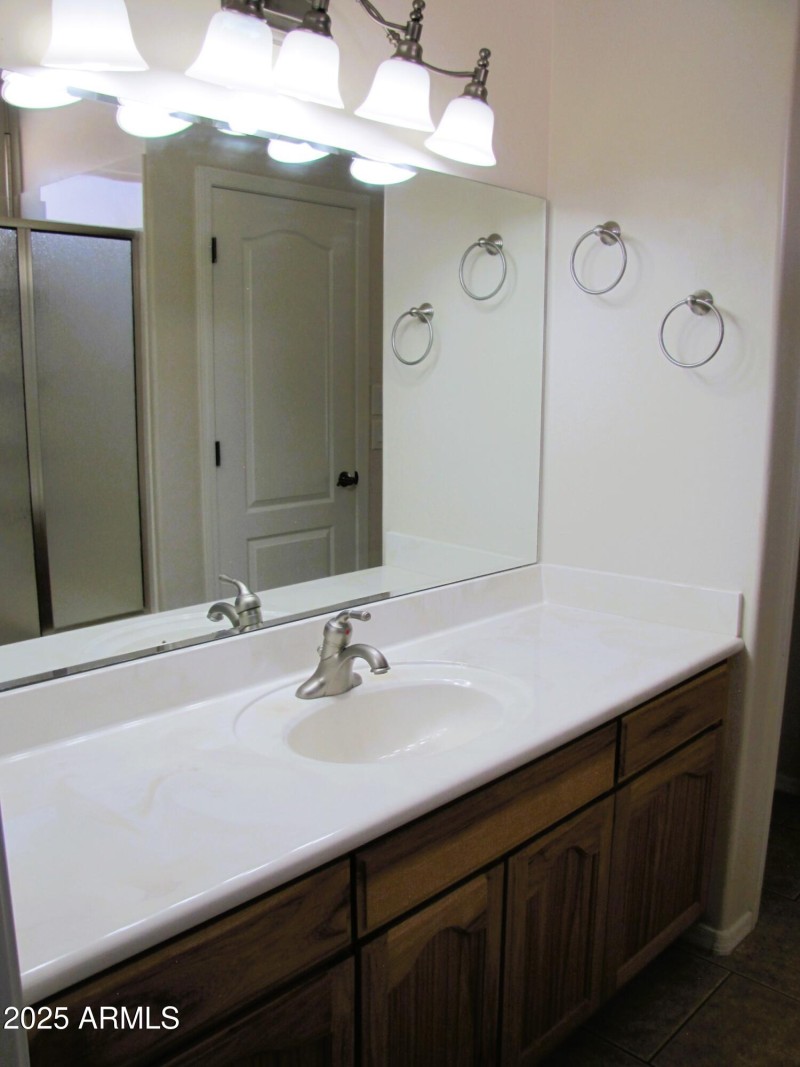 Primary vanity