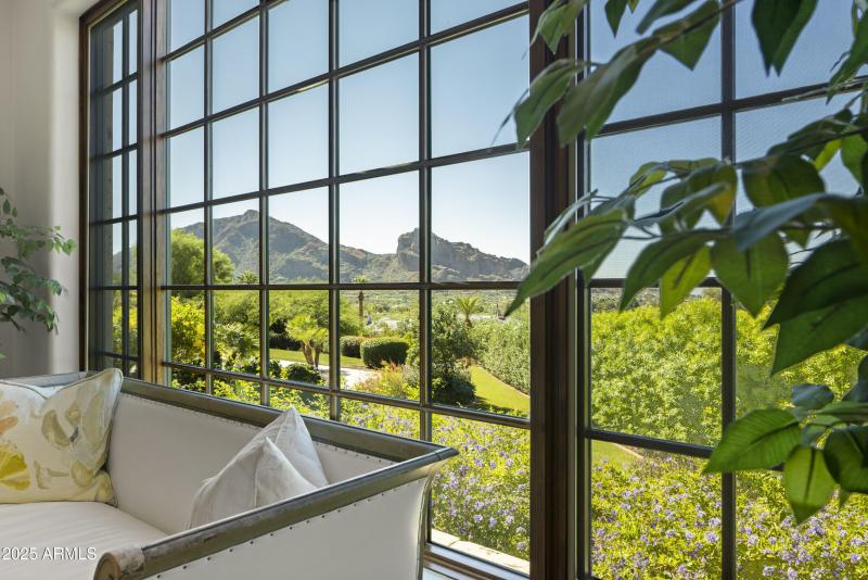 Breakfast Room View