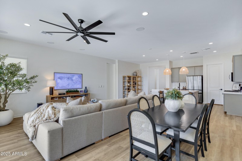 10051 E Talon Ave-8