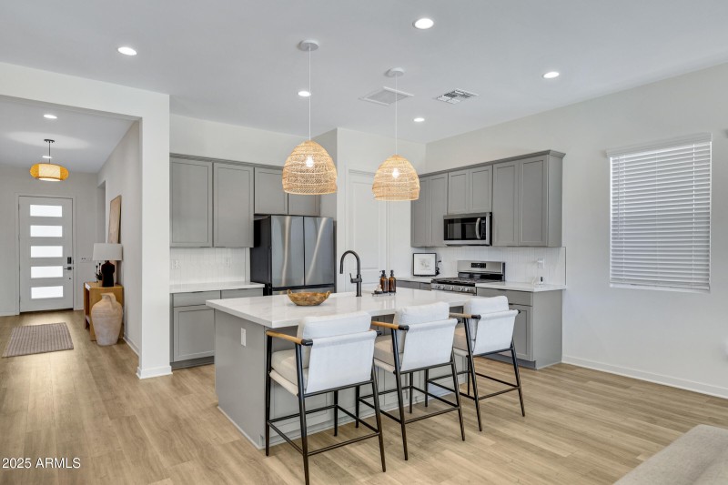 10051 E Talon Ave-10