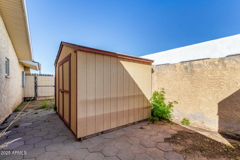 East Side Yard Shed