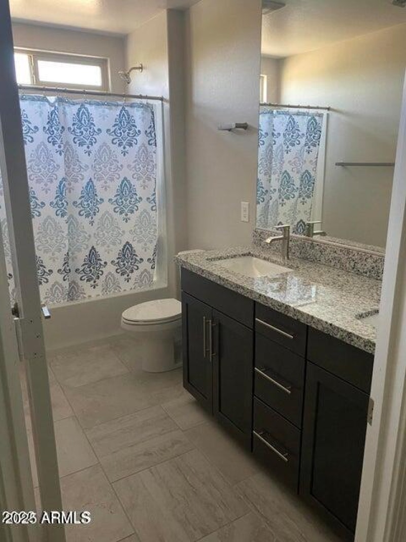 Full Guest Bath