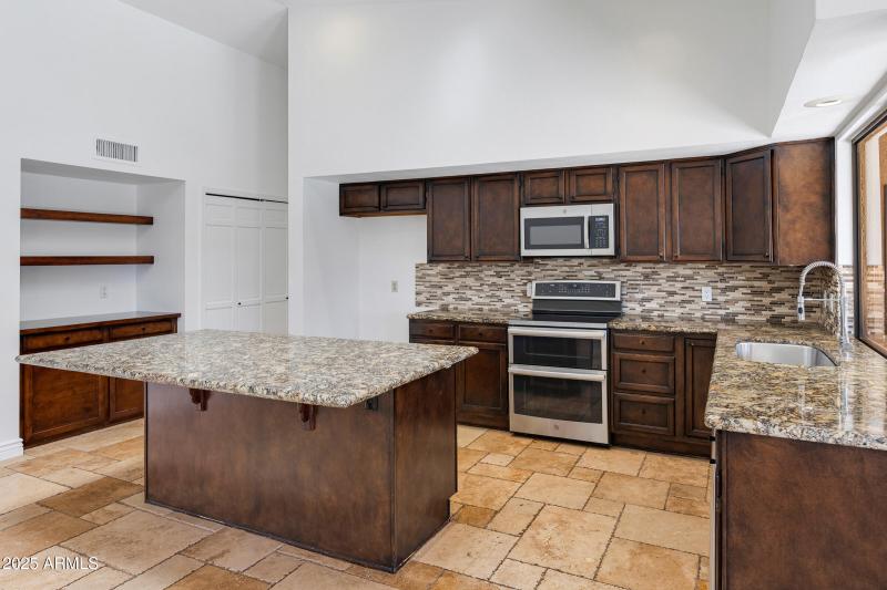 5903 E Paradise Lane-14