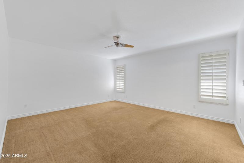 5903 E Paradise Lane-30