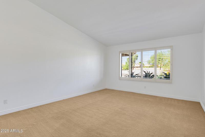 5903 E Paradise Lane-7