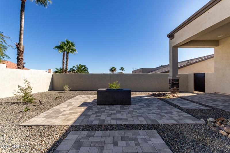 FIRE PIT