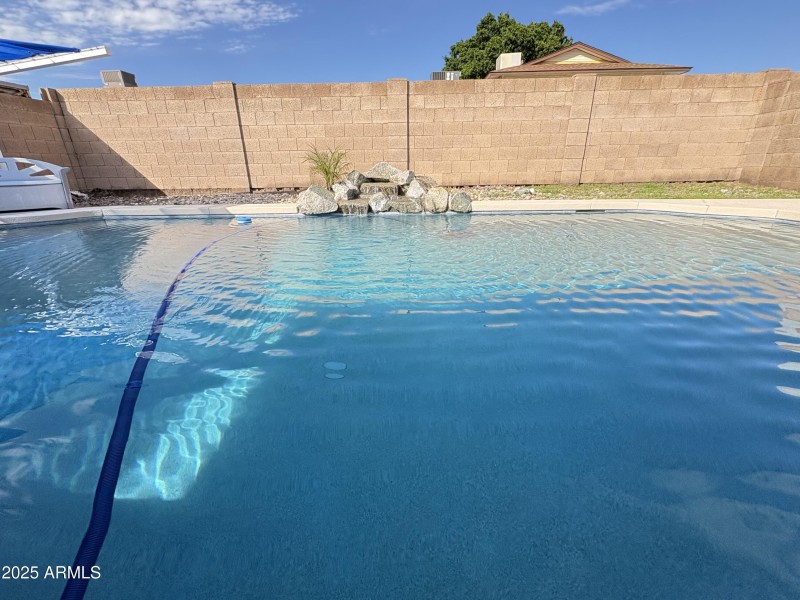 0D1FCA74-58A8-4A45-8D09-0503E3F21922