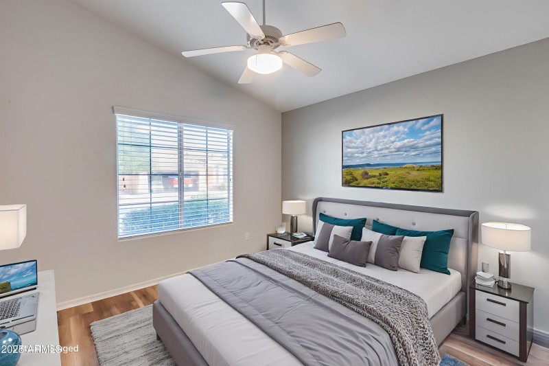 8 - Bedroom - Standard - 1