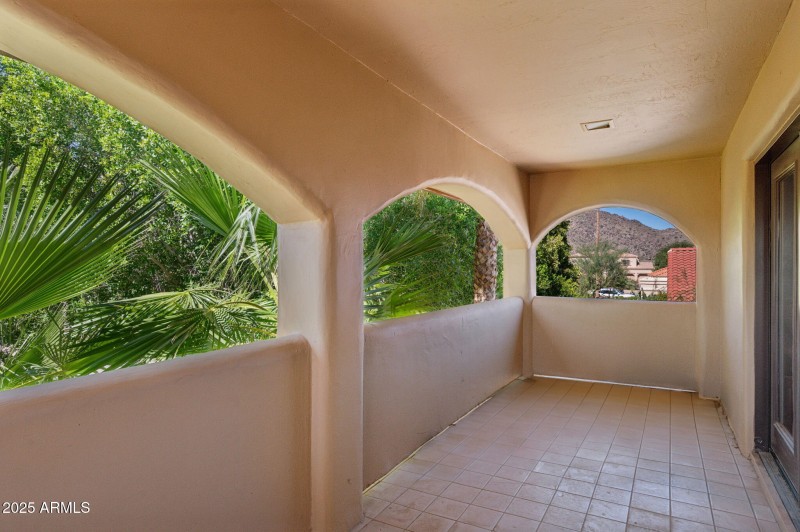 79-web-or-mls-11621-s-blackfoot-dr