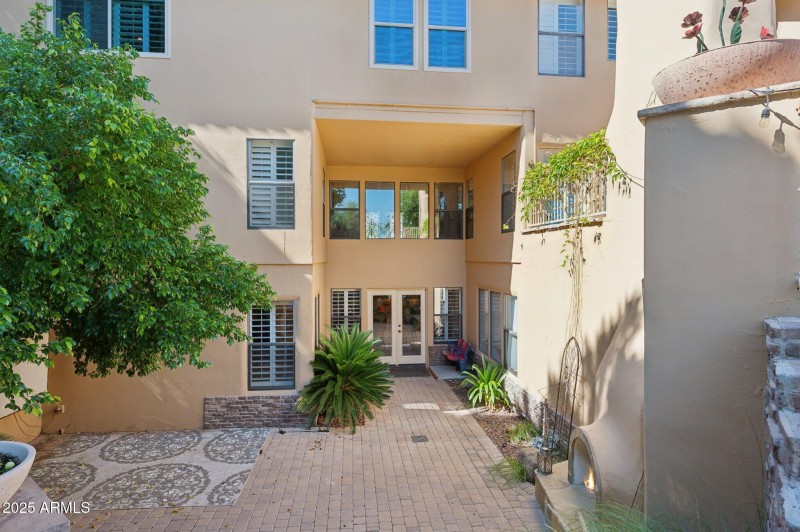 84-web-or-mls-11621-s-blackfoot-dr