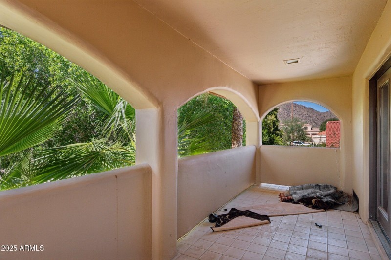 100-web-or-mls-11621-s-blackfoot-dr