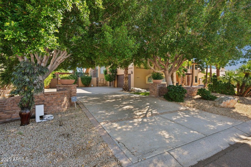 5-web-or-mls-11621-s-blackfoot-dr