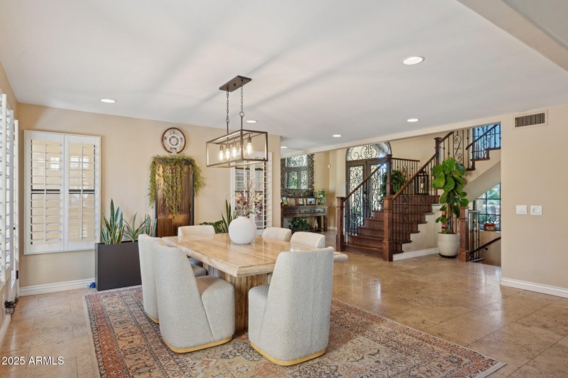 19-web-or-mls-11621-s-blackfoot-dr