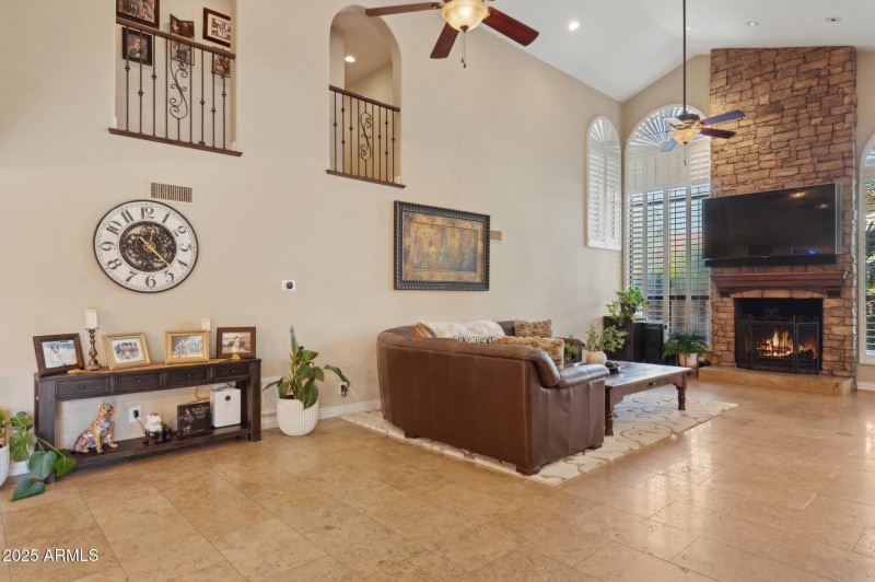 20-web-or-mls-11621-s-blackfoot-dr