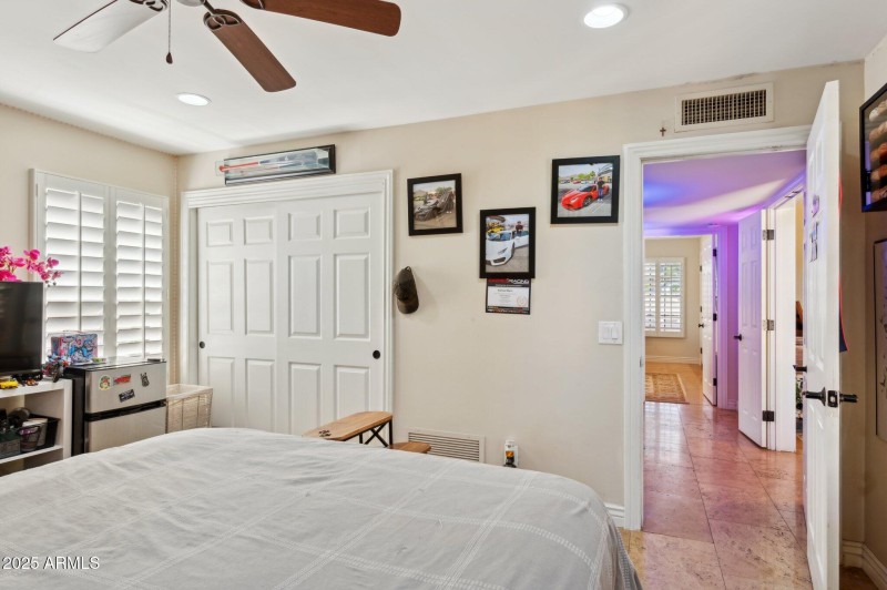 51-web-or-mls-11621-s-blackfoot-dr