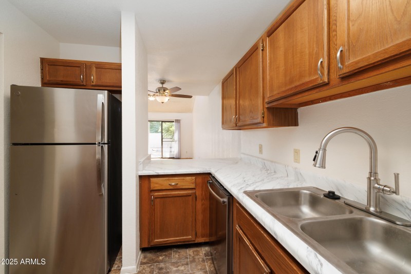 4775_W_Mission_Ln_10_17_25_11