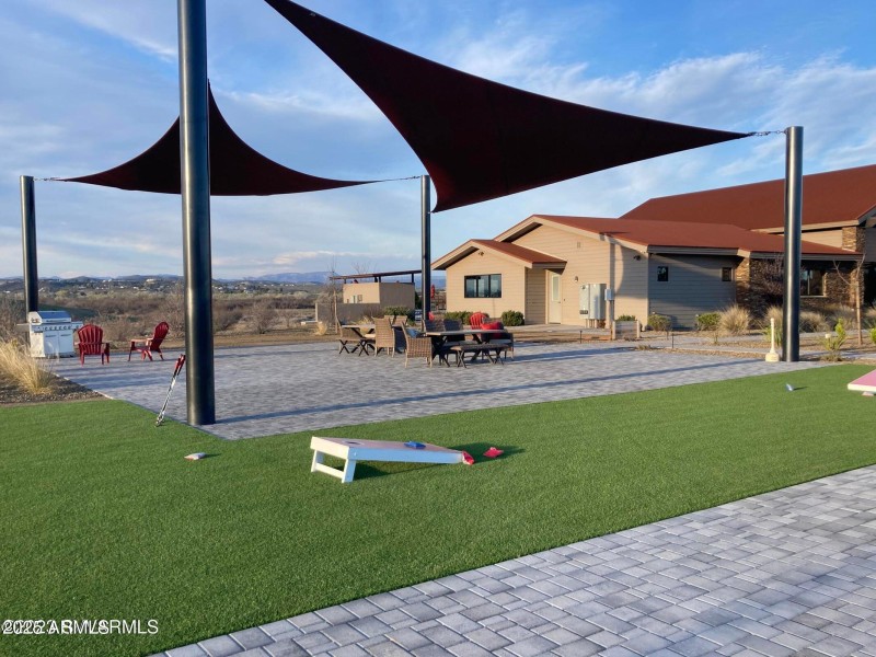 Exterior Common Area