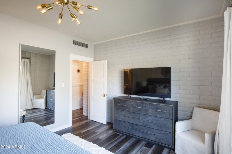 Big bedroom