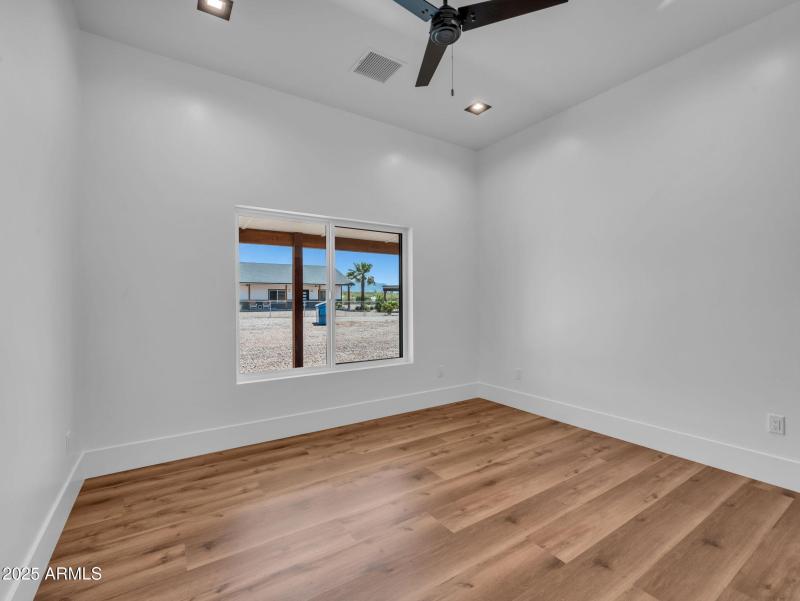 21-web-or-mls-TimberCreekImagery-21