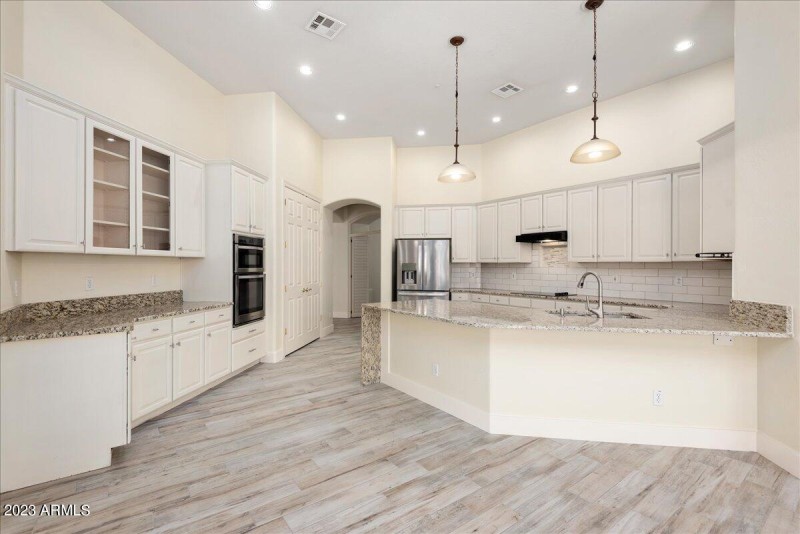 13-8432 E Diamond Rim Dr