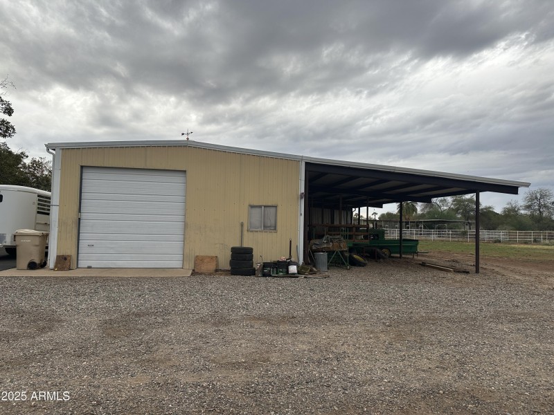 20251009_235928234_iOS